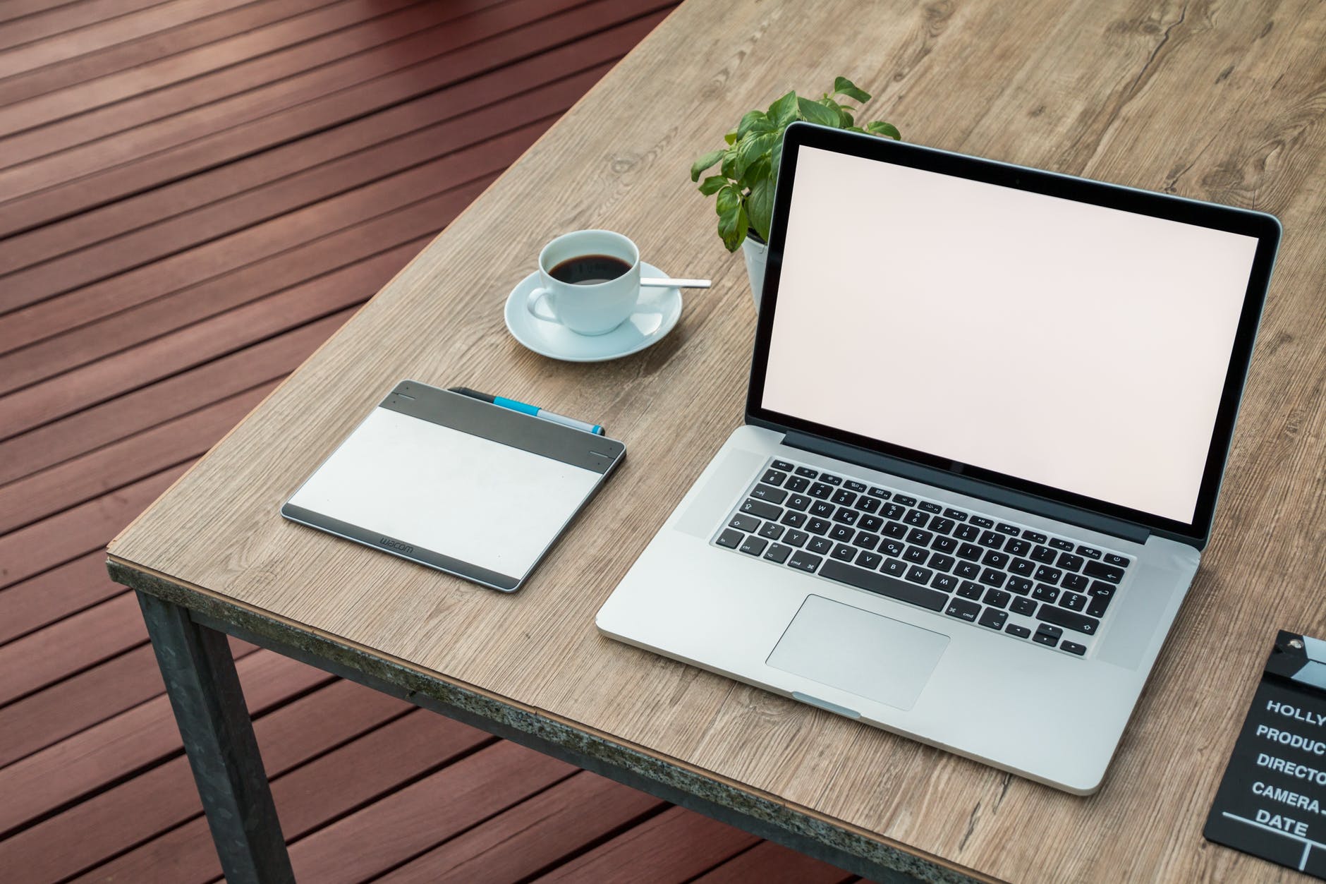 Your guide to becoming a Happiness Engineer